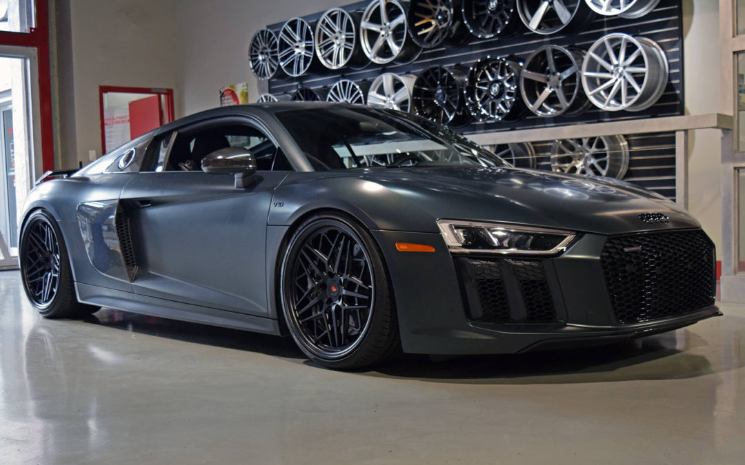 Audi R8