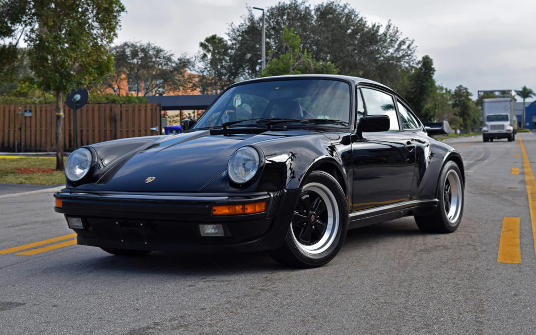 Porsche 911 930
